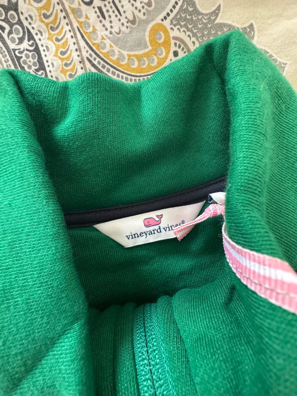 NEW Women Vineyard Vines Green Quarter-Zip Shep Shirt with Navy Shoulder Panels - Picture 3 of 5